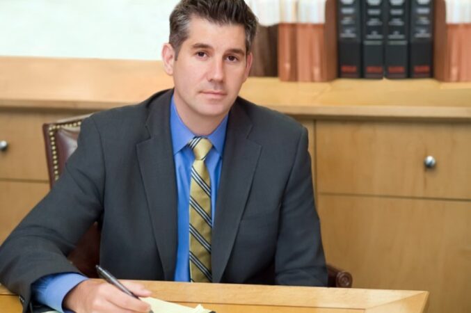 Criminal defense lawyer right find attorney people